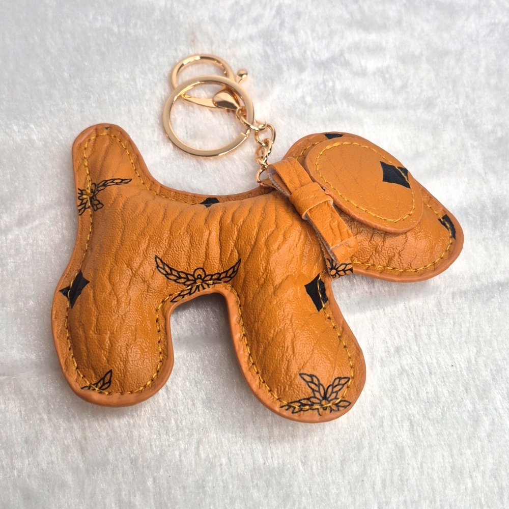 Dog-Shaped Fashion Keychain Bag Charms - Picture 3 of 15